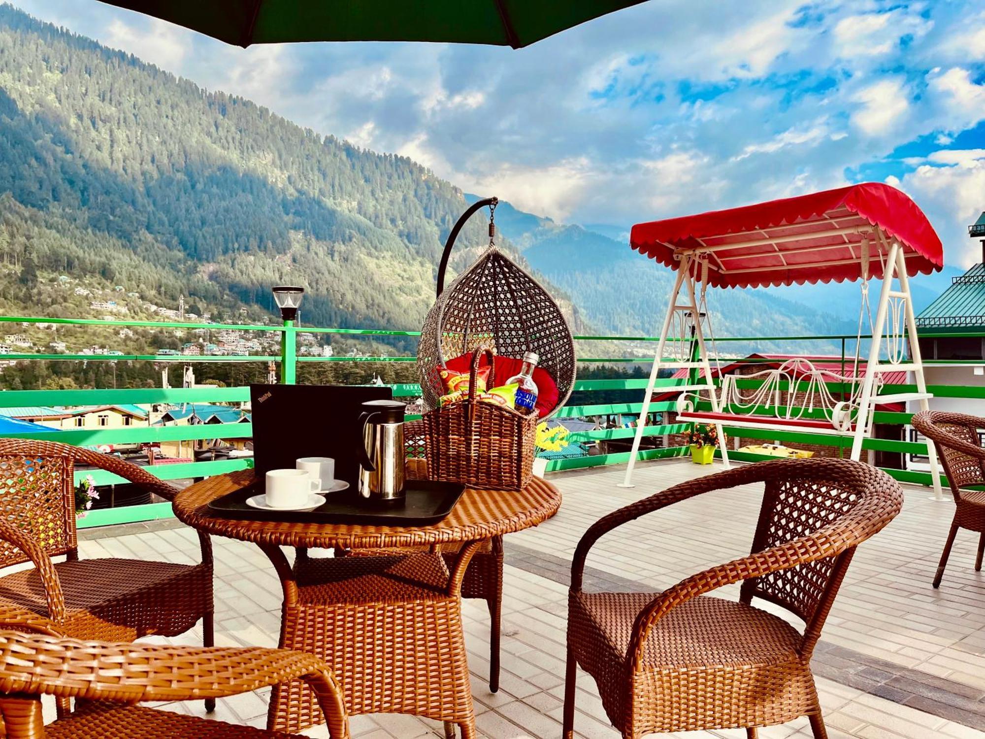 Vista Resort, Manali - ! Near Mall Road !! Hot & Cold Ac Rooms !! Best Selling !! Big Parking !! Luxury Collection !! Open Terrace !! Lift !! Playing Zone !! Property Of The Year ! 外观 照片